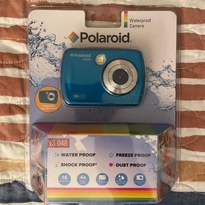 Polaroid 16mp Waterproof Instant Sharing Digital Camera
